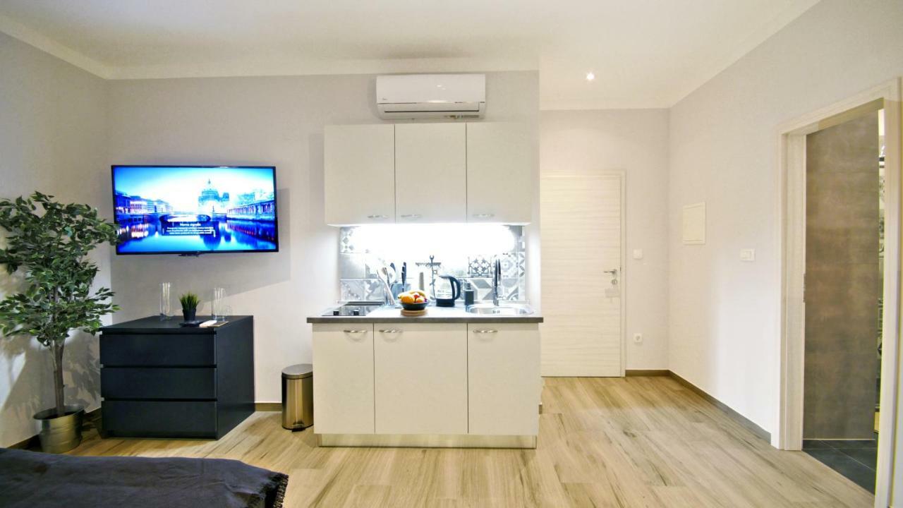 Frank-Kiss Apartments Ριέκα Εξωτερικό φωτογραφία